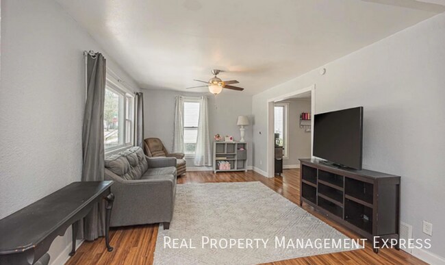 Foto del edificio - 4 Bedroom 2 Bathroom Home in Sioux Falls