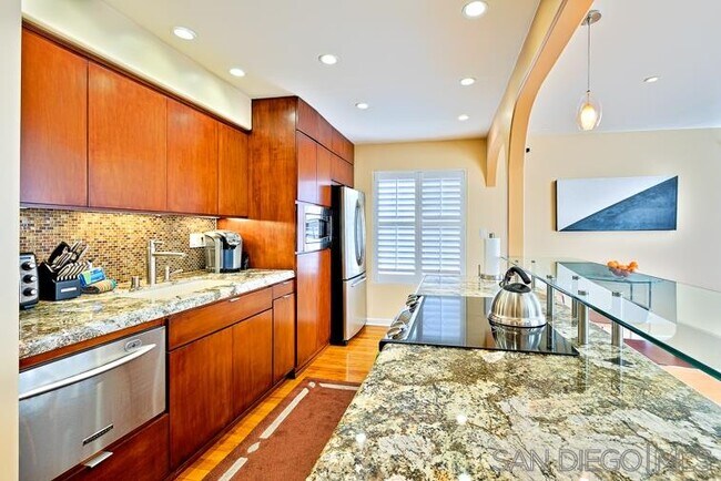 Foto del edificio - 457 Coast Blvd