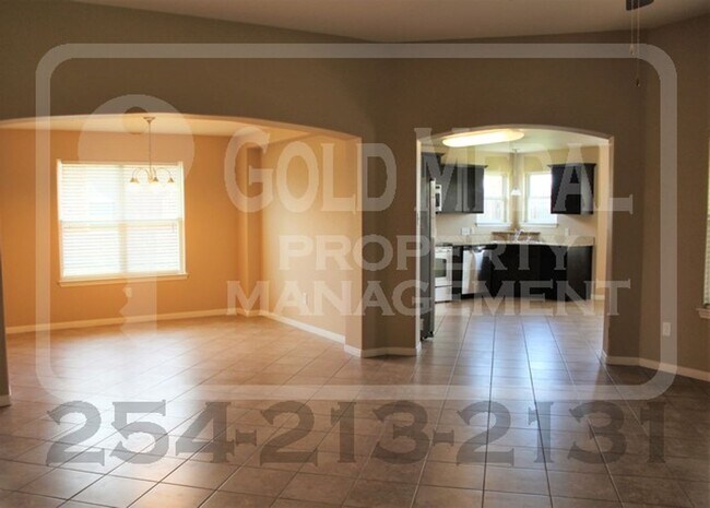 Building Photo - 409 W Little Dipper Dr
