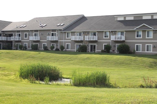 Building Photo - Woodsview Apartments
