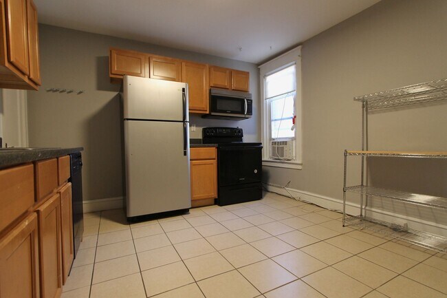 Foto del edificio - 624 Wendover St