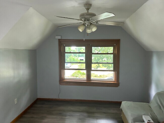 Foto del edificio - 7412 S Green St