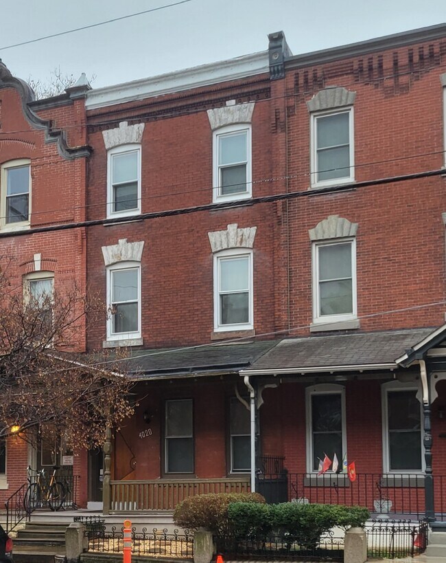 Vista de la calle - 4020 Spring Garden ST