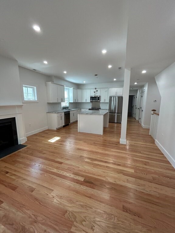 Foto principal - 80 Fayette St