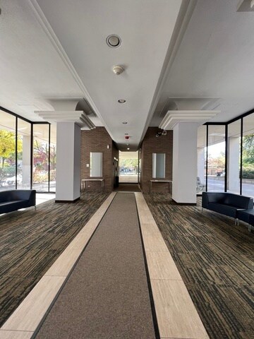 Foto del edificio - 1450 E 55th Pl