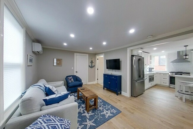 Building Photo - 30 Prospect Hill St