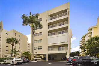 Building Photo - 3520 S Ocean Blvd