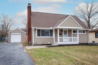 Building Photo - 2295 Shrewsbury Rd