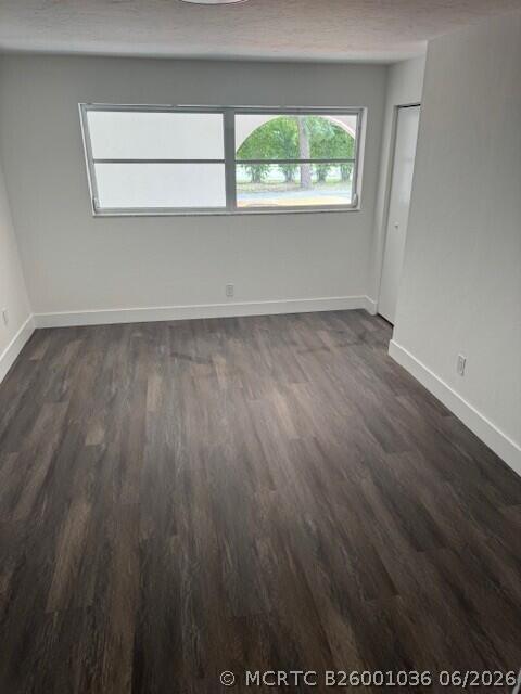 Foto del edificio - 8421 Pioneer Rd