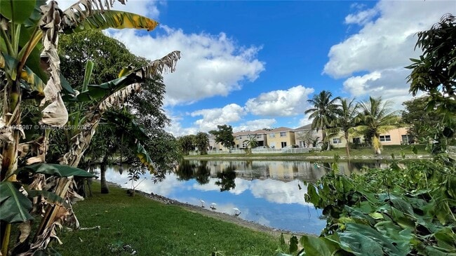 Foto del edificio - 9259 NW 54th St