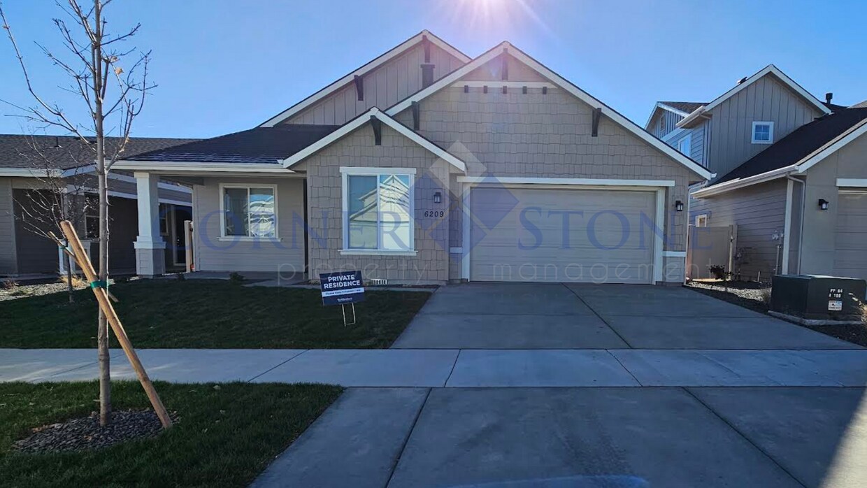 Primary Photo - Brand New Home in Meridian!