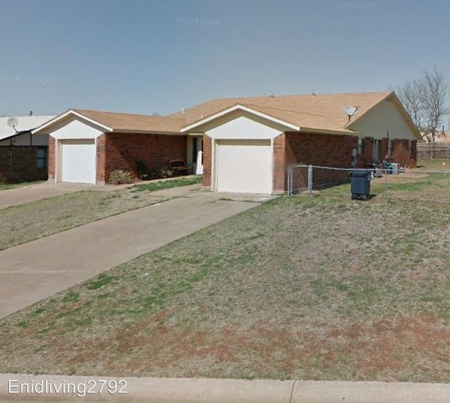 Building Photo - 3116 Forestridge Dr