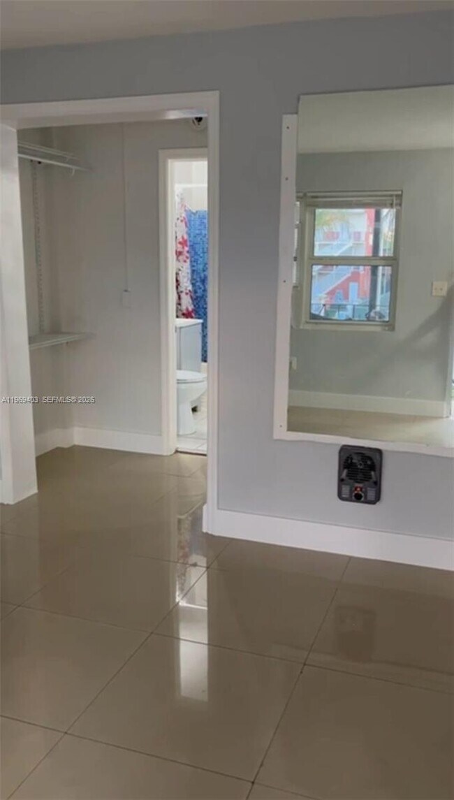 Foto del edificio - 1285 NW 60th St