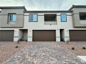 Building Photo - 337 Laurel Peak Dr