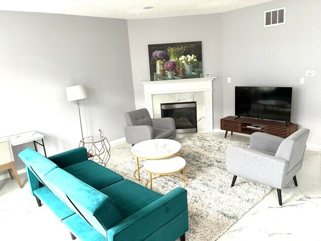 Foto del edificio - 328 W Main St