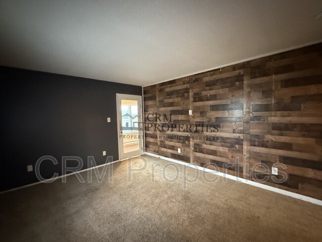 Foto del edificio - 2144 N Webster St