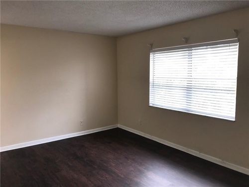 Building Photo - 6361 N Falls Cir Dr