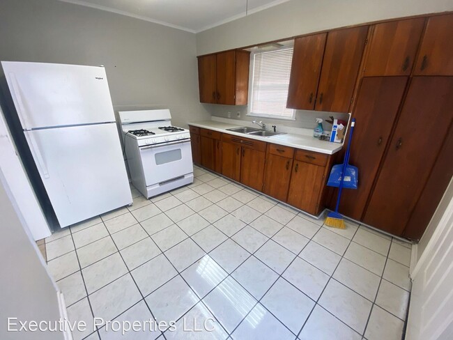 Building Photo - 2 br, 1 bath House - 1208 California Street