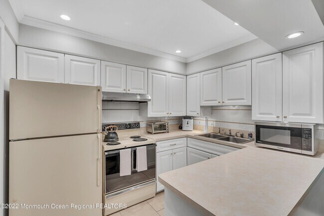 Foto del edificio - 54 Linden Ct