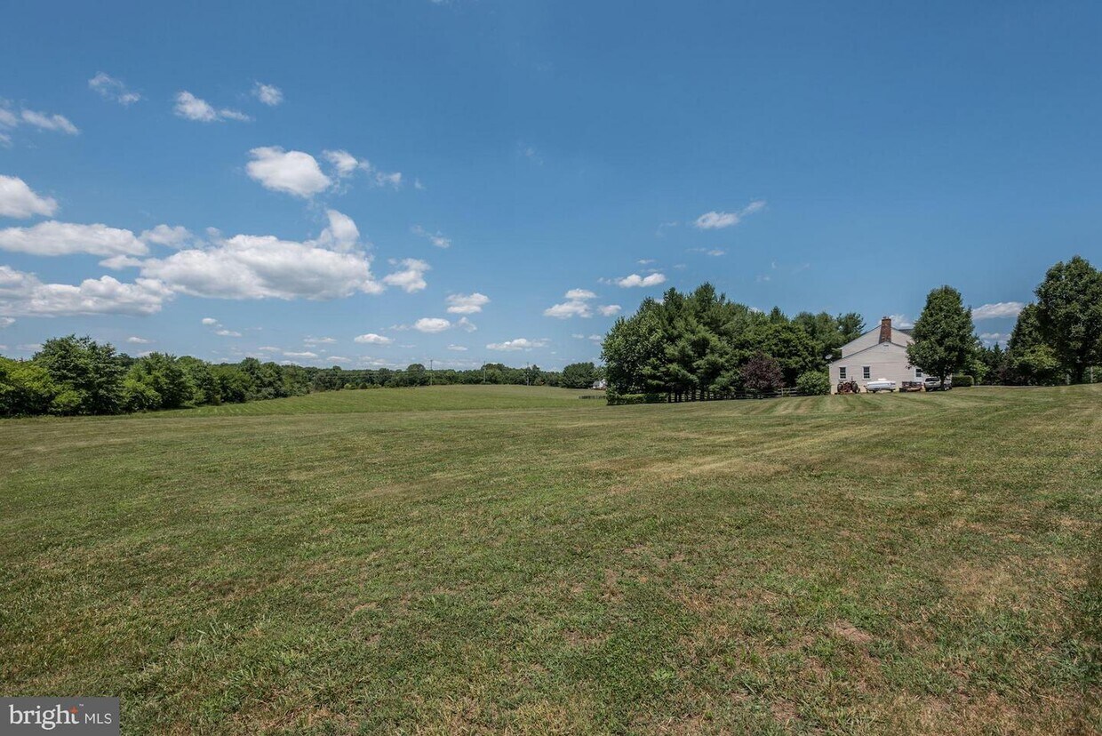 Foto principal - 41383 Springfield Ln