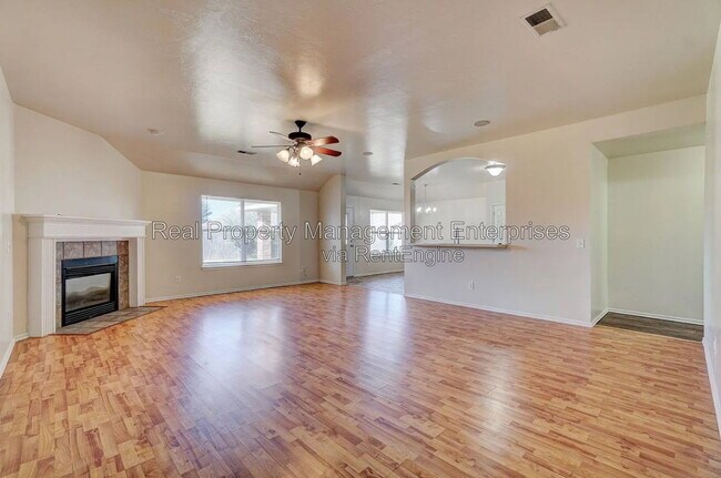 Foto del edificio - 1921 NW 173rd St