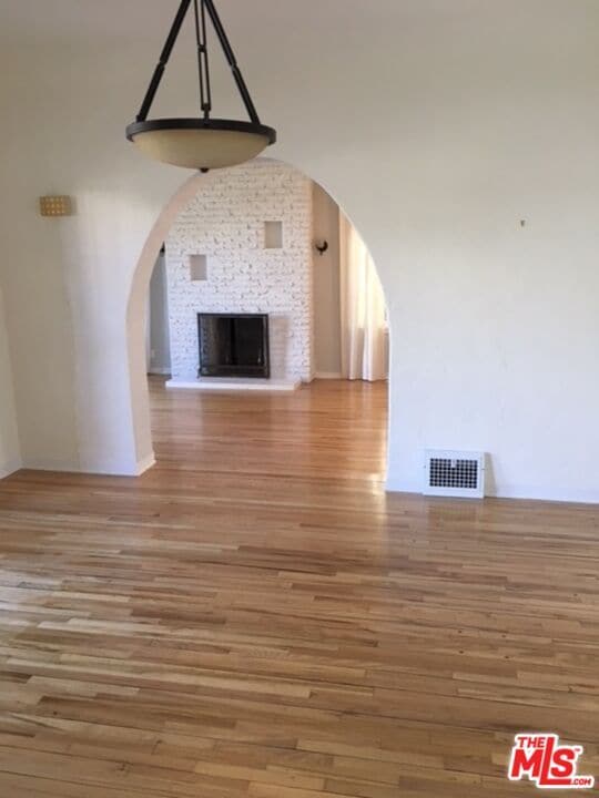 Building Photo - 8124 Blackburn Ave