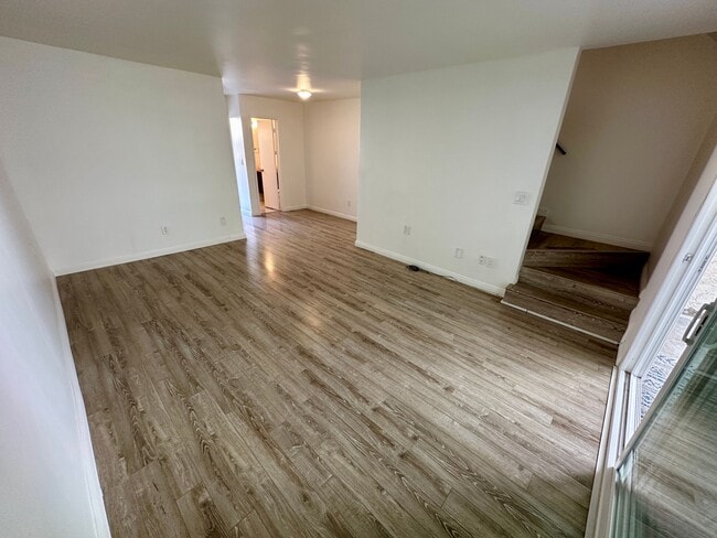 Building Photo - 1815 Armour Ln