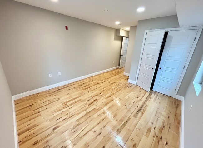 Foto del edificio - 443 Wiota St