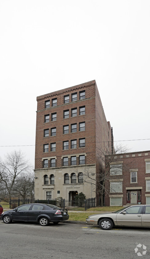 Building Photo - The Lake Edge