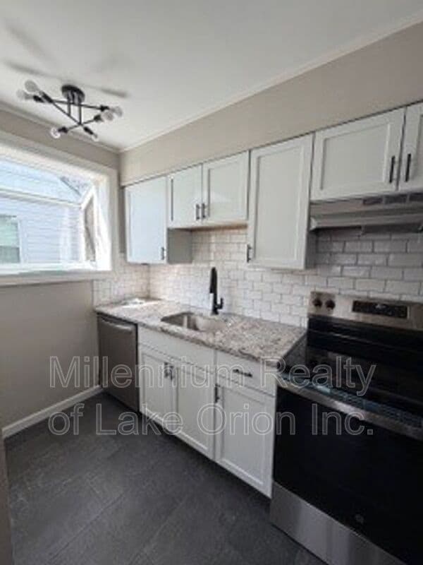 Foto del edificio - 611 E Madison Ave