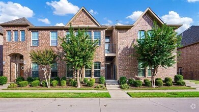 Building Photo - 4228 Kiowa Dr
