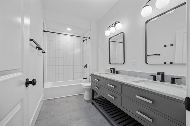 Foto del edificio - 729 Westgate Ave