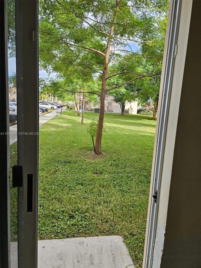 Foto del edificio - 2701 SE 12th Rd