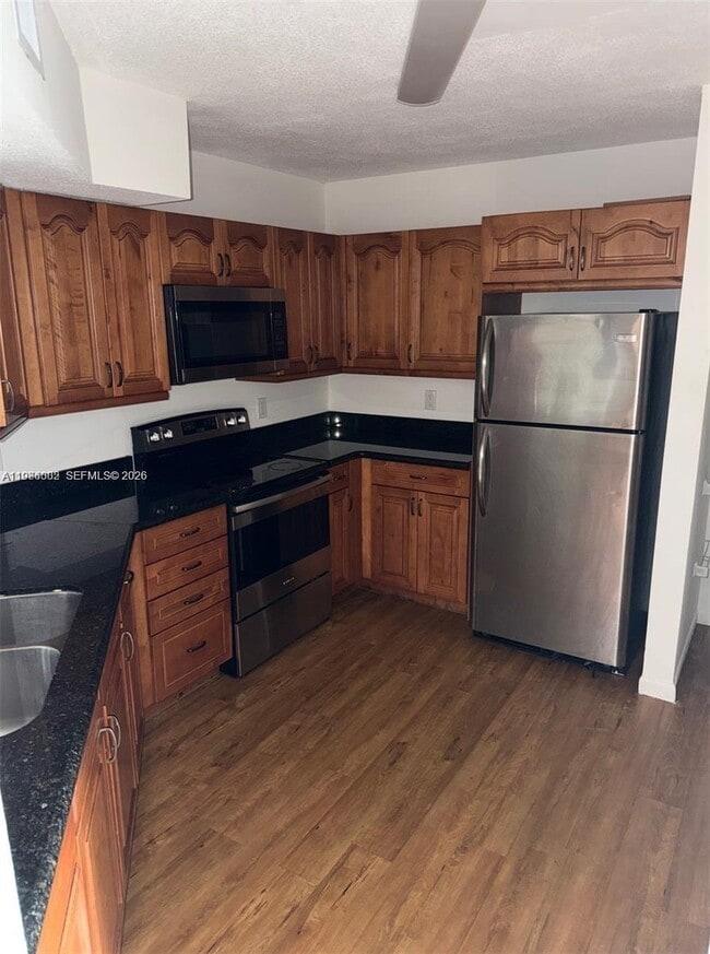 Foto del edificio - 1120 N Franklin Ave