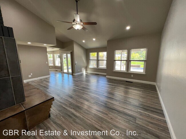 Building Photo - 3 br, 3 bath House - 3989 Rawhide Road