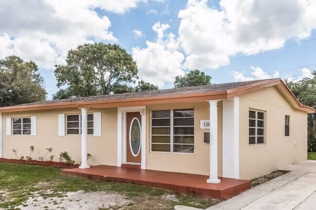 Building Photo - 1360 NW 173rd Ter