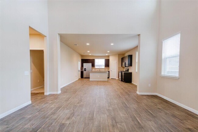 Building Photo - 1309 Anhalt Dr