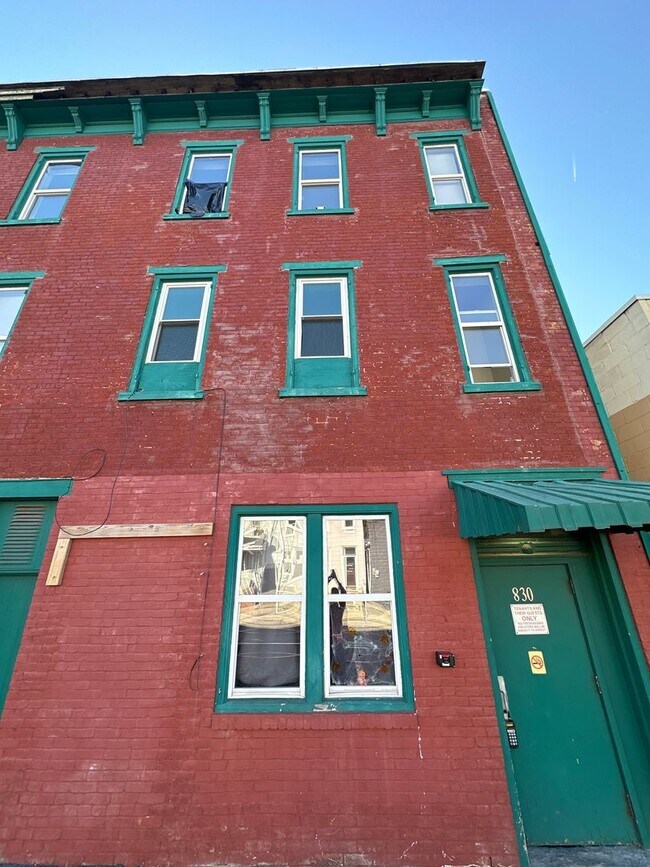 Foto del edificio - 830 Scull St