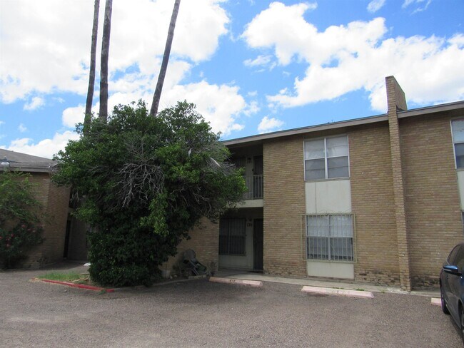 Foto del edificio - 5302 Springfield Ave