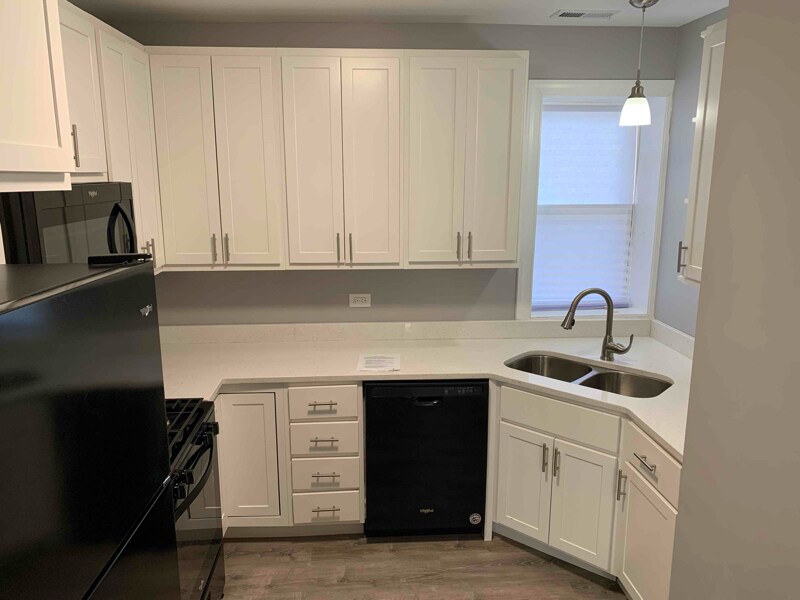 Photo - 5607 S Throop St (Chicago, IL)