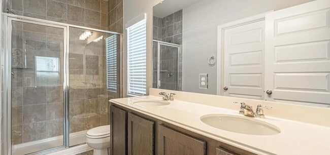 Photo - 9314 Clarke Cv House