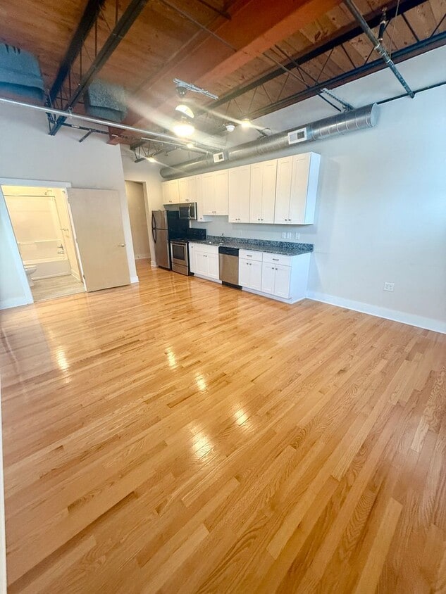 2707 - 2715 W Broad Street - 2707 - 2715 W Broad Street