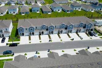 Building Photo - 2607 Skyline Lp
