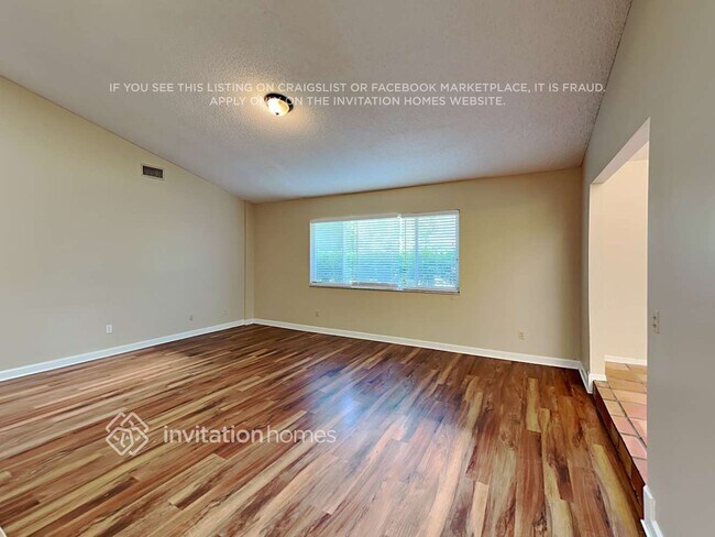 Foto del edificio - 5038 Hidden Springs Blvd