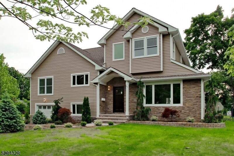 Primary Photo - 40 George Rd