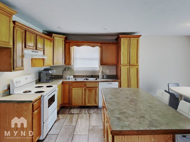 Foto del edificio - 730 N Elder Ave