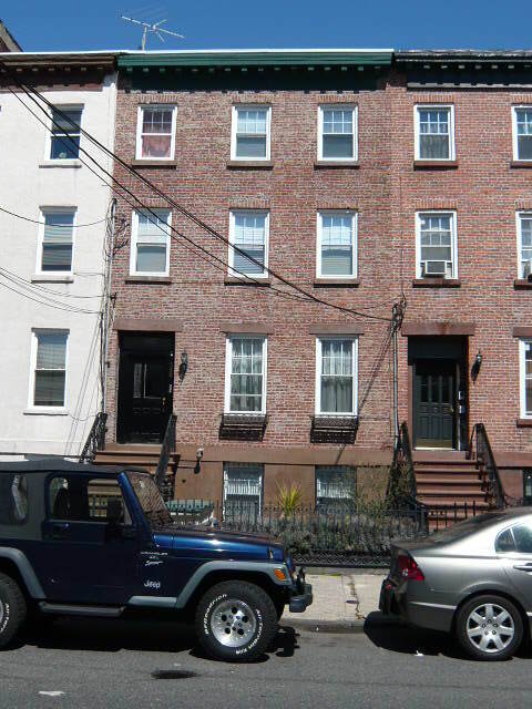 Building - 280 3rd St