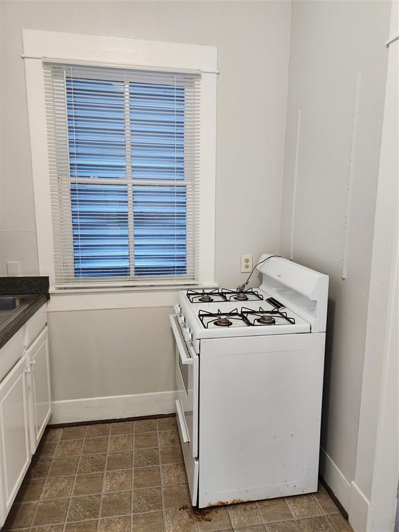 Building Photo - 1601 40th St