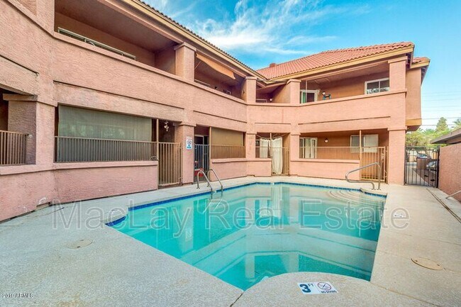 Foto del edificio - 1402 S Jentilly Ln