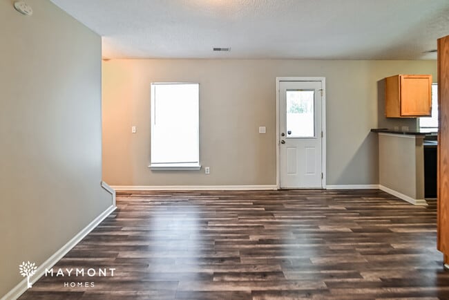 Building Photo - 29 Wild Iris Ct